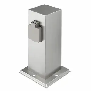 Solight PG11 Zahradní sloupek IP44, nerez ocel, 2 zásuvky, hranol, stříbrná