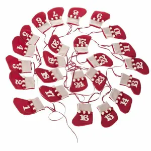 Textilní závěsný adventní kalendář, 200 cm